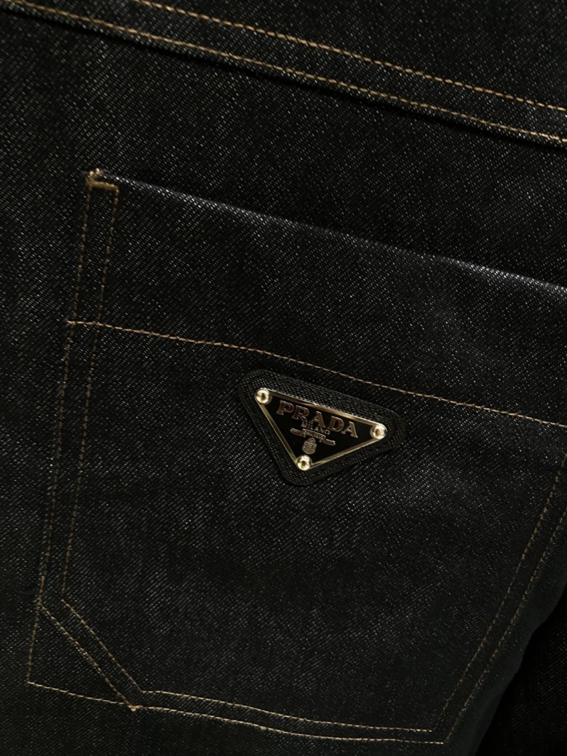 Pra*a outwear